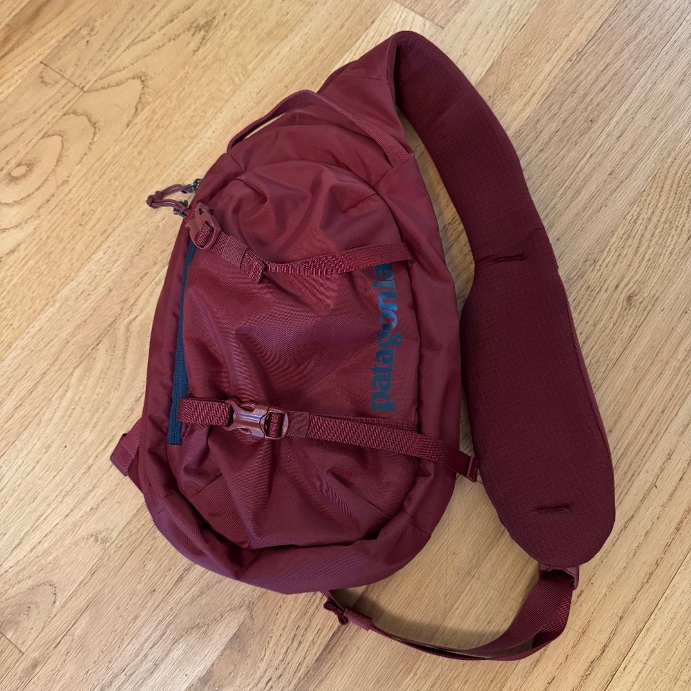 Patagonia Atom Sling Bag
